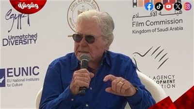 حسين فهمي في ختام القاهرة السينمائي: الشباب غيروا ملامح الدورة 46