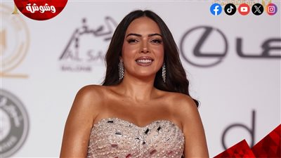 نجوم الفن يتألقون على السجادة الحمراء بحفل ختام مهرجان القاهرة السينمائي 46