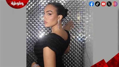 جورجينا تتألق بالأسود في أحدث ظهور