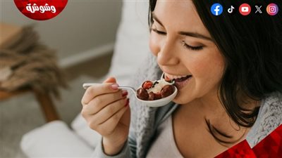 ماذا تحتاج المرأة غذائيًا بعد سن الأربعين؟ دليل كامل