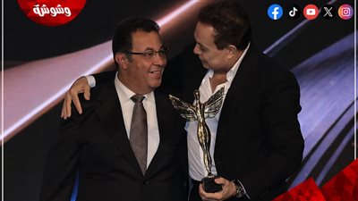  تكريم حكيم في حفل الأفضل 2025 بدورته الـ11 