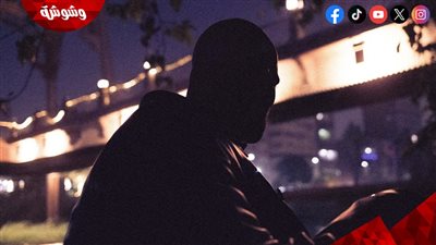 بوب يعلن عن أول ألبوماته المنفردة.. بعد 13 عامًا مع شارموفرز