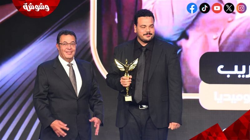 مصطفى غريب