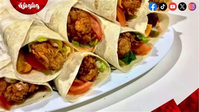 ساندويتش تورتيلا زنجر.. وصفة سهلة ولذيذة لعشاق الدجاج المقلي