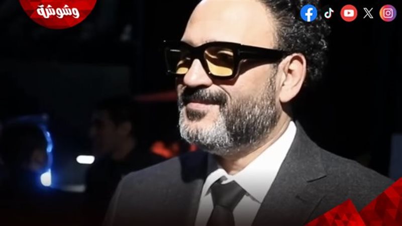 أكرم حسني