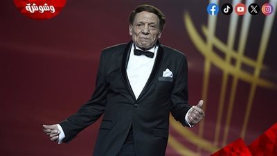 بهذه الكلمات.. عادل إمام يهنئ جمهوره بالعام الجديد