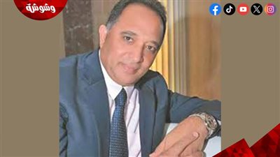 المخرج حسني صالح يتلقى عزاء والدته بمسجد الشرطة بالشيخ زايد 