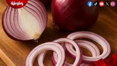أكل البصل الني يوميًا.. درع طبيعي للمناعة والشباب الدائم 	
