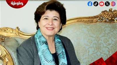 من برنامج النادي الدولي لإذاعة مونت كارلو.. فريدة الزمر تكشف تفاصيل مشوارها الإعلامي