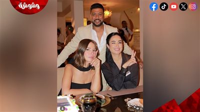 “اتنين ملهمش أمان”.. محمد جمعة يشعل السوشيال بصورة طريفة من كواليس “قسمة والعدل”
