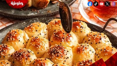 معجنات رمضان.. خلية النحل تتربع على المائدة