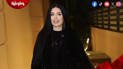 أناقة لافتة.. عبير صبري تتألق بإطلالة سوداء ساحرة