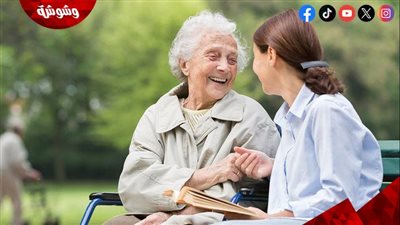 من القراءة إلى الألغاز.. عادات يومية قد تحميك من الزهايمر