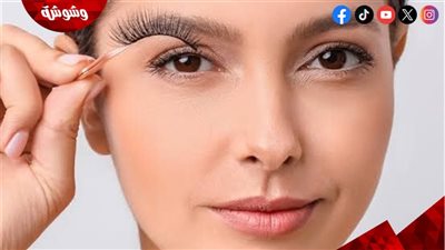 وصلات الرموش تحت المجهر الطبي.. تحذيرات من مخاطر قد تهدد صحة العين