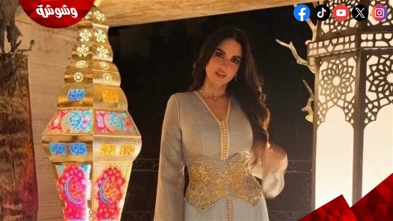 درة بقفطان أنيق