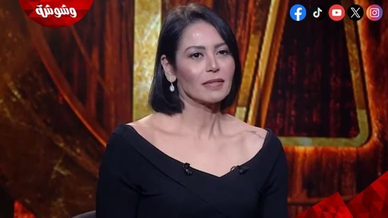 لقاء الخميسي