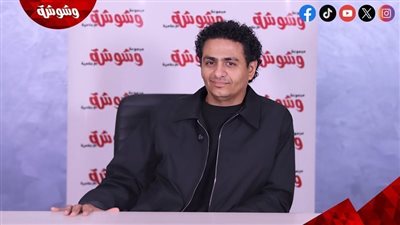 هل أثرت الأزمات على نجاح “سفاح التجمع”؟.. محمد صلاح العزب يجيب 
