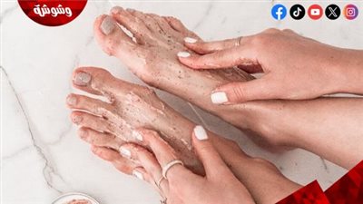 لماذا تفشل الكريمات العادية في علاج تشققات الكعبين؟