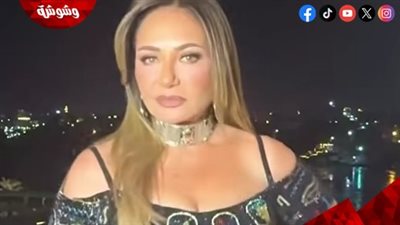 ليلى علوي تتألق بإطلالة ساحرة في أسوان.. وتخطف الأنظار بأناقتها