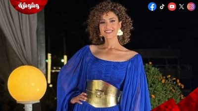 حنان مطاوع تتألق بالأزرق في افتتاح مهرجان أسوان الدولي لأفلام المرأة