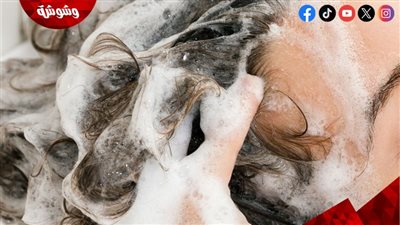 وداعاً للقشرة والتقصف: دليلكِ الشامل لصناعة شامبو منزلي  