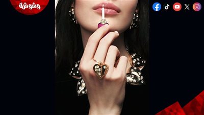  دار Carolina Herrera تطلق ثورة Fabulous في عالم التجميل
