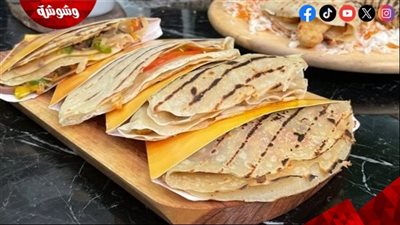 طريقة عمل الكريب الحادق بحشوة الجبنة اللذيذة