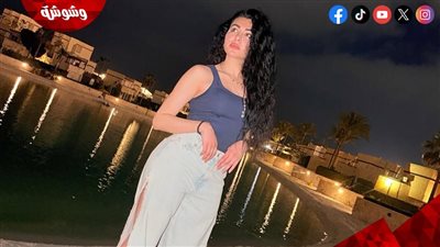 الجينز الجريء والحذاء الرياضي.. ميريهان حسين تستعرض أناقتها بإطلالة تتجاوز 20 ألف جنيه