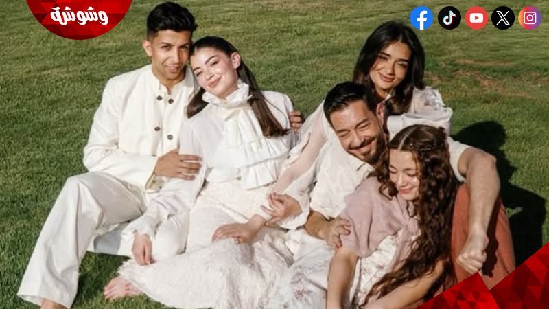 إطلالات عائلية