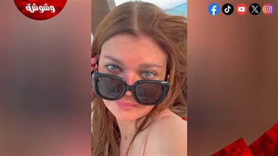 ياسمين الخطيب تتألق بإطلالة جديدة في أحدث ظهور لها