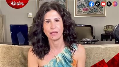 أمينة شلباية تكشف أسرار قواعد الإتيكيت في الأماكن العامة.. فماذا قالت؟