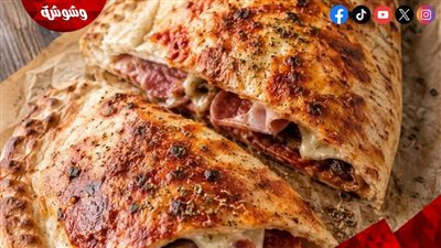 سر الكالزوني الإيطالي.. طريقة تحضير البيتزا المحشية في المنزل