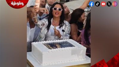 لطيفة تحتفل بألبومها شبهي بالمللي في الساحل الشمالي
