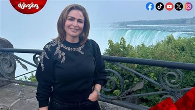 إلهام شاهين تقطع إجازتها في الساحل الشمالي وتساند نجلاء فتحي في جنازة ابنتها