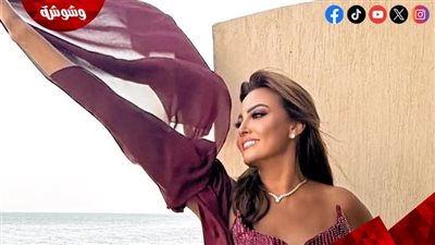بشرى تخطف الأنظار بإطلالة أنيقة خلال رحلتها إلى رأس البر
