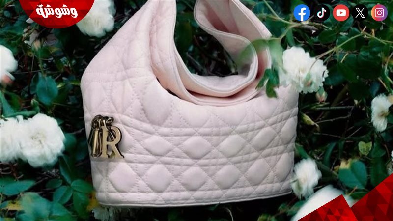 حقائب فاخرة وسط الطبيعة