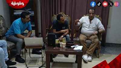 بالصور.. صلاح الشرنوبي يبدأ بروفات أوبريت ملحمة العبور على مسرح البالون